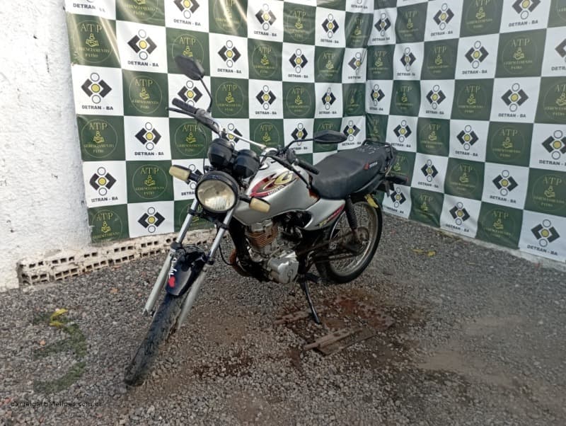 HONDA/CG 125 TITAN KS - leilão extrajudicial - Não informado BR - lance mínimo R$ 500