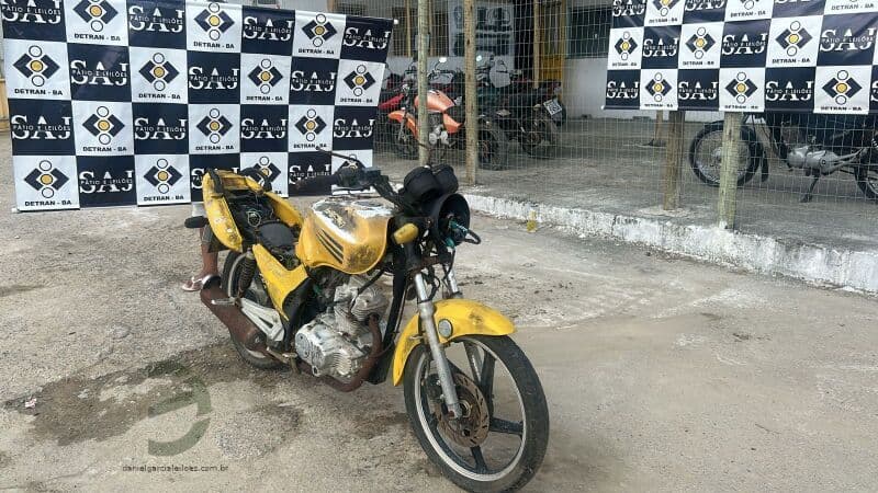 DAFRA/SPEED 150 - leilão extrajudicial - Não informado BR - lance mínimo R$ 200