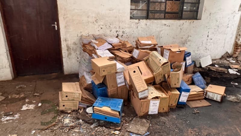 PAPEIS - leilão extrajudicial - TAUBATÉ SP - lance mínimo R$ 100