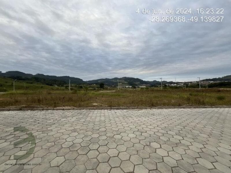 Imóvel - leilão extrajudicial - Braço do Norte SC - lance mínimo R$ 114.000