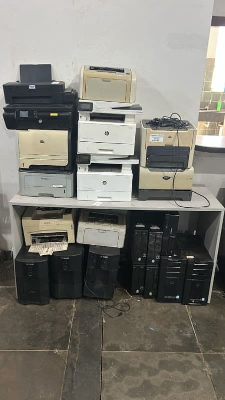 SUCATAS DE MATERIAIS ELETRÔNICOS - leilão extrajudicial - Não informado BR - lance mínimo R$ 300