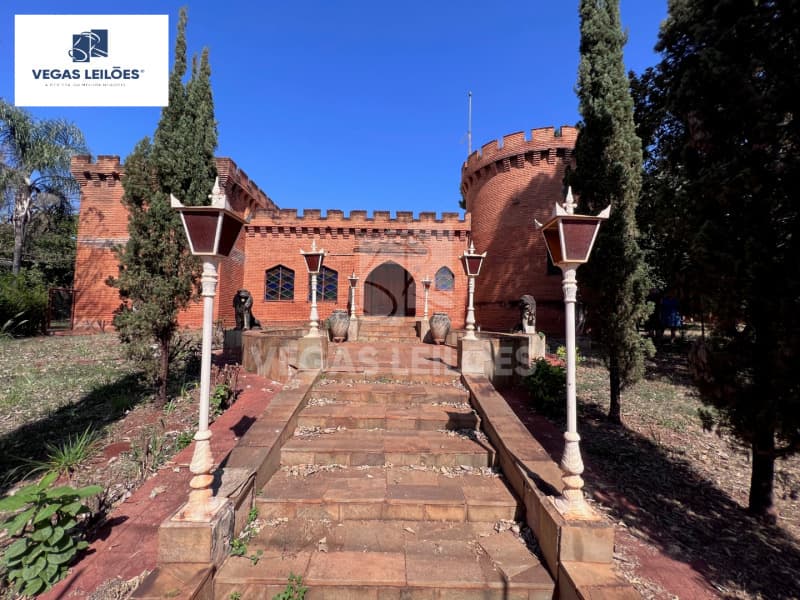 Tipo do bem: Imóvel Identificação: Matrícula 134.037 - 1º Cartório - RIBEIRAO PR - leilão judicial - Ribeirão Preto/SP SP - avaliação R$ 4.532.000