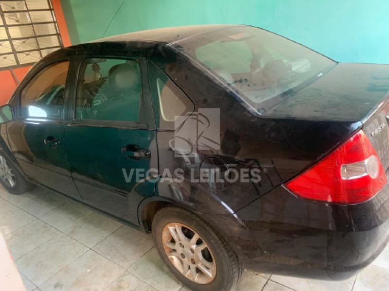 Lote: 15.1 Tipo: Veículo Identificação: Placa: EAT9826 Renavam: 152803904 Chassi - leilão judicial - Tabapuã / SP SP - lance mínimo R$ 13.800