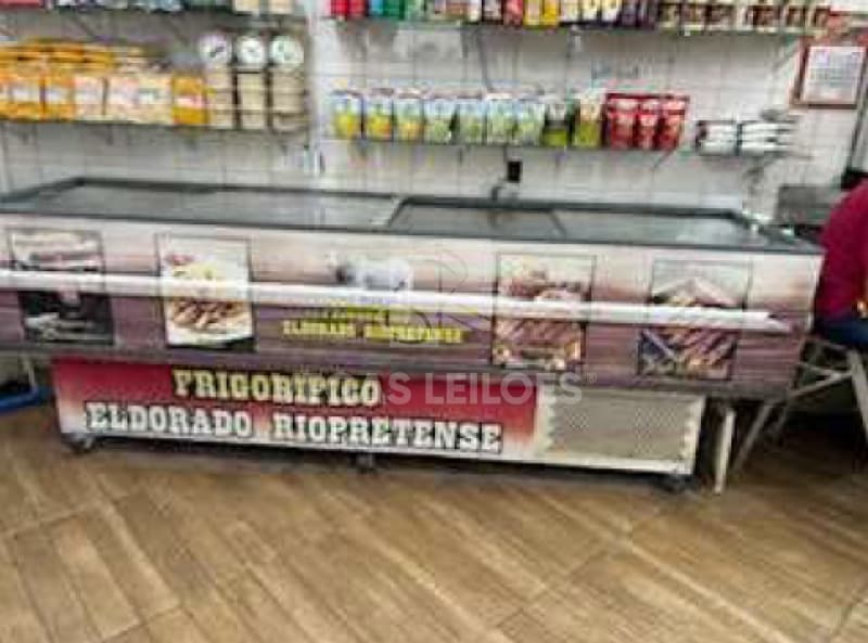 Lote: 17.1 Tipo: Máquina/Equipamento Descrição: Uma Ilha para congelados marca F - leilão judicial - Não informado BR - lance mínimo R$ 3.960