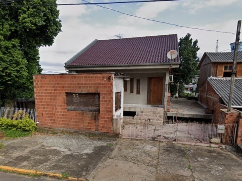 Um terreno situado no Bairro Rincão, no quarteirão formado pelas ruas União Sul - Novo Hamburgo/RS RS - lance mínimo R$ 242.851
