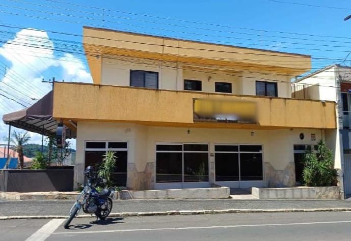 Imóvel Residencial e Comercial com 458,51 m² - Centro CASTRO PR - leilão extrajudicial - CASTRO PR - lance mínimo R$ 1.343.700