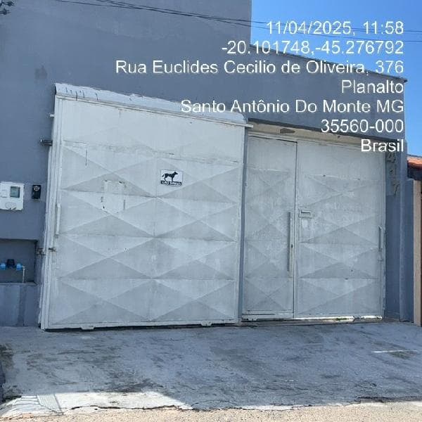 Casa - (02) SANTO ANTÔNIO DO MONTE MG - leilão extrajudicial - SANTO ANTÔNIO DO MONTE MG - lance mínimo R$ 241.234