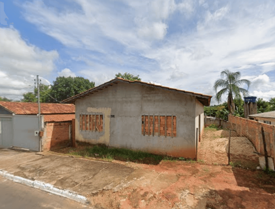 Casa com 76,54 m² - Júlia Monteiro - (02) MARZAGÃO GO - leilão extrajudicial - MARZAGÃO GO - lance mínimo R$ 156.050