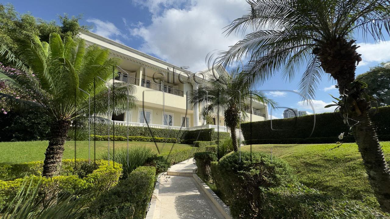 Casa Cinematográfica com 1.850,00 m² - Retiro Morumbi SÃO PAULO SP - leilão extrajudicial - SÃO PAULO SP - lance mínimo R$ 20.000.000