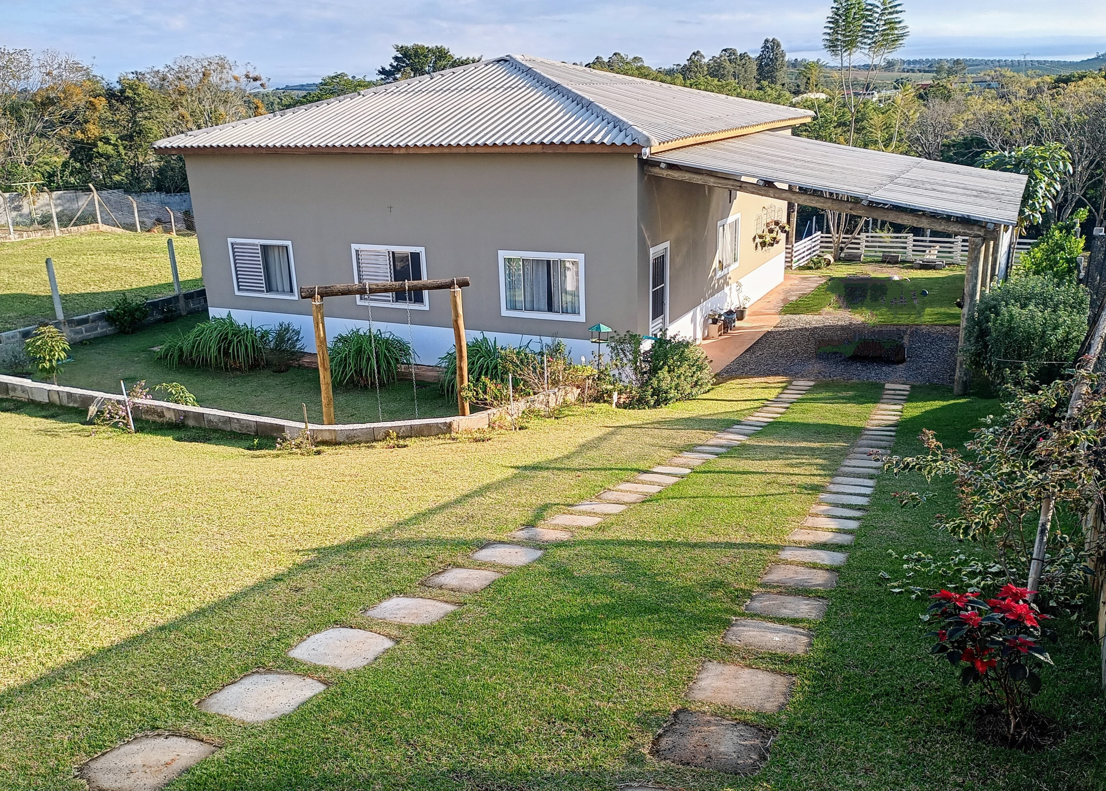 Chácara com 104,45 m² - Fazenda Floresta ALAMBARI SP - leilão extrajudicial - ALAMBARI SP - lance mínimo R$ 599.000