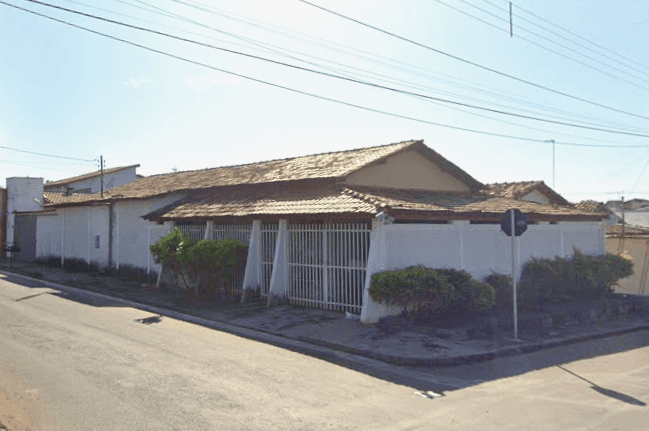 Casa com 304,68 m² - Jardim Filadélfia ARAGUAÍNA TO - leilão extrajudicial - ARAGUAÍNA TO - lance mínimo R$ 276.000