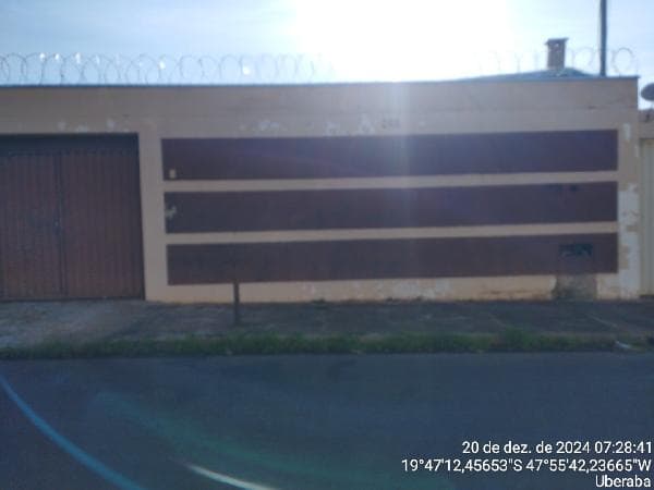Casa - SANTA MARIA UBERABA MG - leilão extrajudicial - UBERABA MG - lance mínimo R$ 207.127