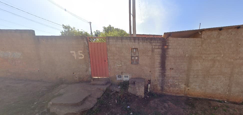 Metade Ideal da casa com 352,80m² (AT) - Jardim Campo Belo CAMPINAS SP - leilão judicial - CAMPINAS SP - lance mínimo R$ 66.000