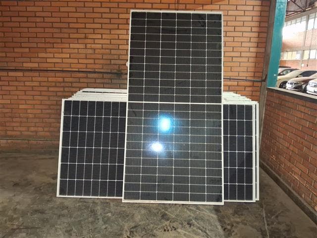 Painéis fotovoltaicos e Inversor GOIÂNIA GO - leilão extrajudicial - GOIÂNIA GO - lance mínimo R$ 7.000