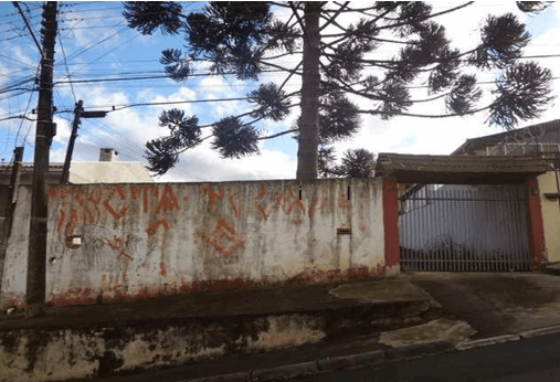 Casa com 97,00 m² - Santa Cândida CURITIBA PR - leilão extrajudicial - CURITIBA PR - lance mínimo R$ 202.000