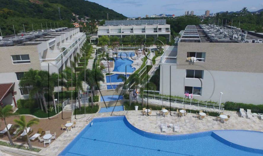 Casa com 421,46 m² - Balneário Praia de Pernambuco GUARUJÁ SP - leilão extrajudicial - GUARUJÁ SP - lance mínimo R$ 3.600.000