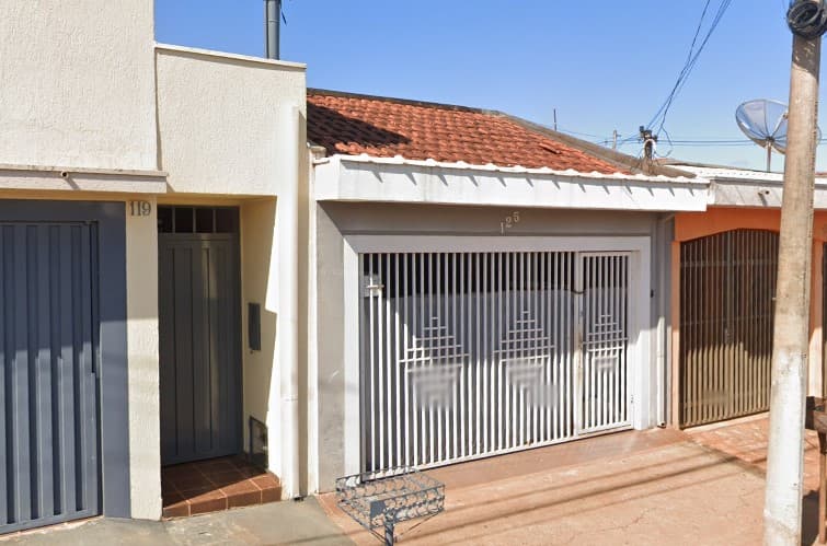 Direitos sobre casa, com 105,87m² - Jardim Boa Vista - (02) SERRANA SP - leilão judicial - SERRANA SP - lance mínimo R$ 77.538