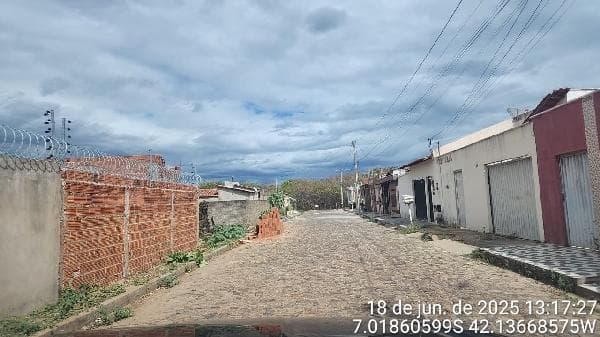 Casa - (02) OEIRAS PI - leilão extrajudicial - OEIRAS PI - lance mínimo R$ 120.150