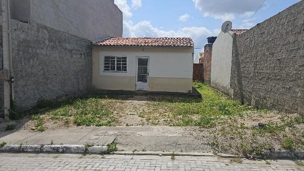 Casa - ANDORINHA CARUARU PE - leilão extrajudicial - CARUARU PE - lance mínimo R$ 57.892