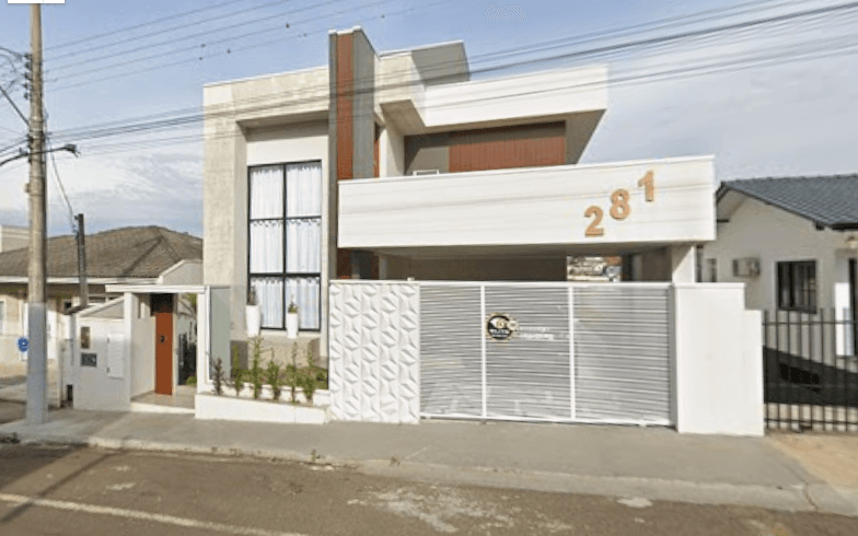 Casa com 250,71 m² - Santa Catarina CAÇADOR SC - leilão extrajudicial - CAÇADOR SC - lance mínimo R$ 2.515.386