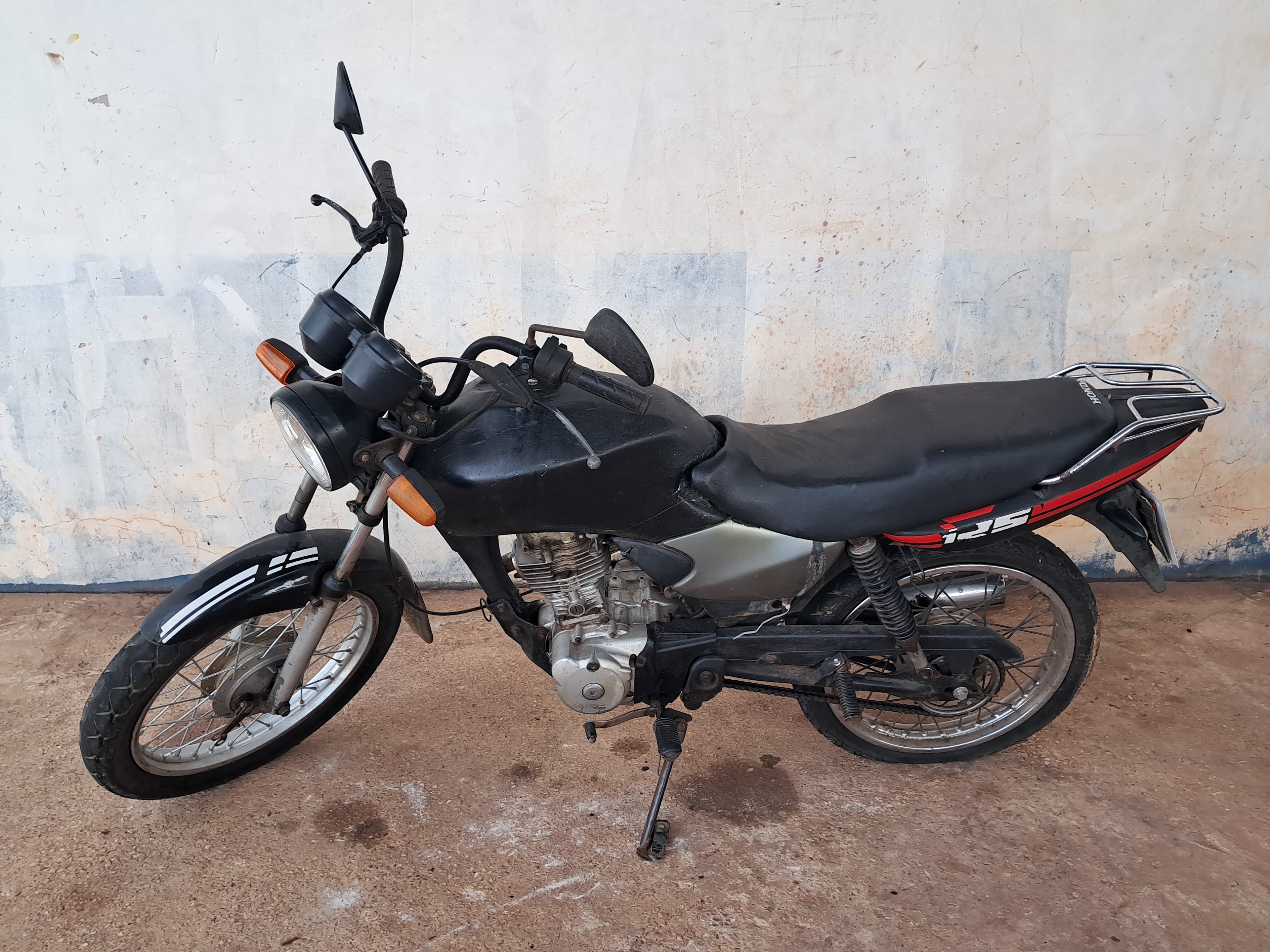 HONDA - CG 125 FAN - leilão extrajudicial - MARITUBA PA - lance mínimo R$ 2.100