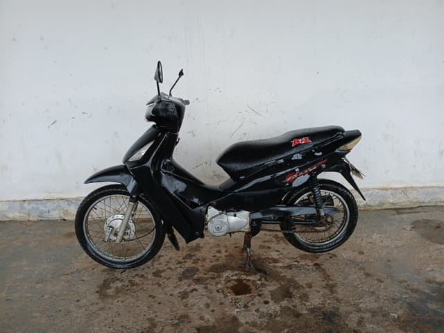 HONDA - BIZ 125 ES - leilão extrajudicial - SÃO LUÍS MA - lance mínimo R$ 2.200