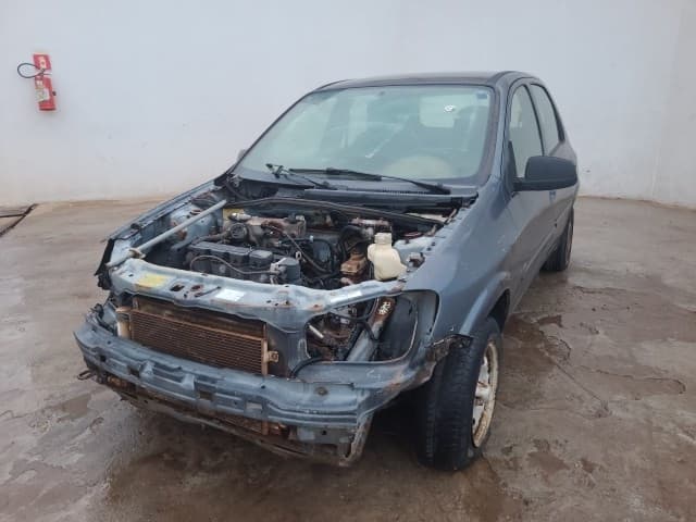 CHEVROLET - CELTA 4P LIFE - leilão extrajudicial - SÃO LUÍS MA - lance mínimo R$ 700