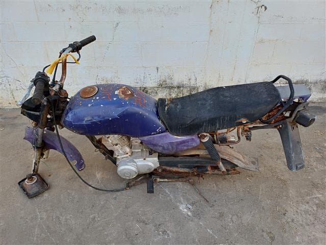 HONDA - CG 125 TITAN - leilão extrajudicial - TERESINA PI - lance mínimo R$ 200