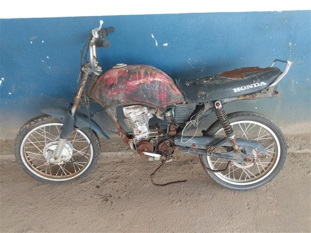 HONDA - CG 125 TITAN - leilão extrajudicial - SÃO LUÍS MA - lance mínimo R$ 100