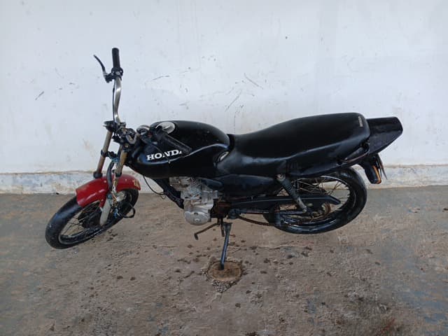 HONDA - CG 125 FAN - leilão extrajudicial - SÃO LUÍS MA - lance mínimo R$ 2.500