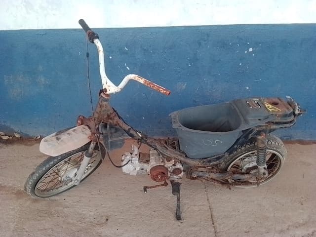 HONDA - C100 BIZ - leilão extrajudicial - SÃO LUÍS MA - lance mínimo R$ 50