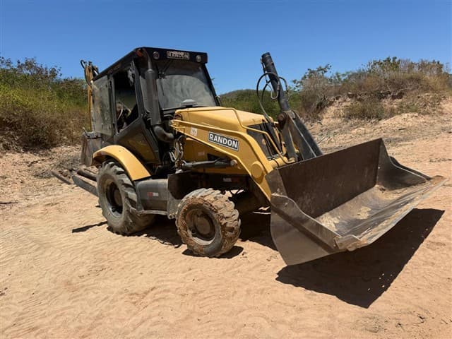 RETROESCAVADEIRA RANDON, MODELO RD406, A - leilão extrajudicial - Não informado BR - avaliação R$ 70.000