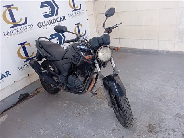 KLO0766 PE MOTOCICLETA YAMAHA/FAZER YS25 - leilão extrajudicial - Não informado BR - avaliação R$ 1.000