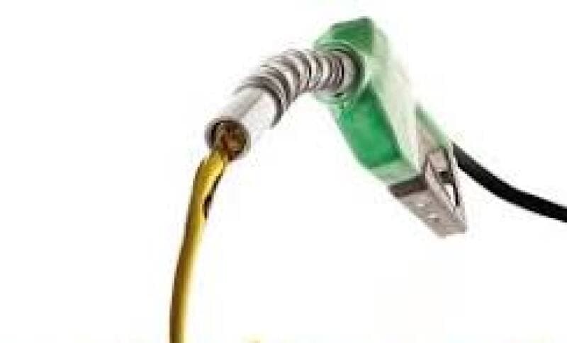 A) 5.000 (cinco mil) litros de gasolina, avaliado em R$ 29.950,00 (vinte e nove - leilão judicial - Não informado BR - lance mínimo R$ 14.975