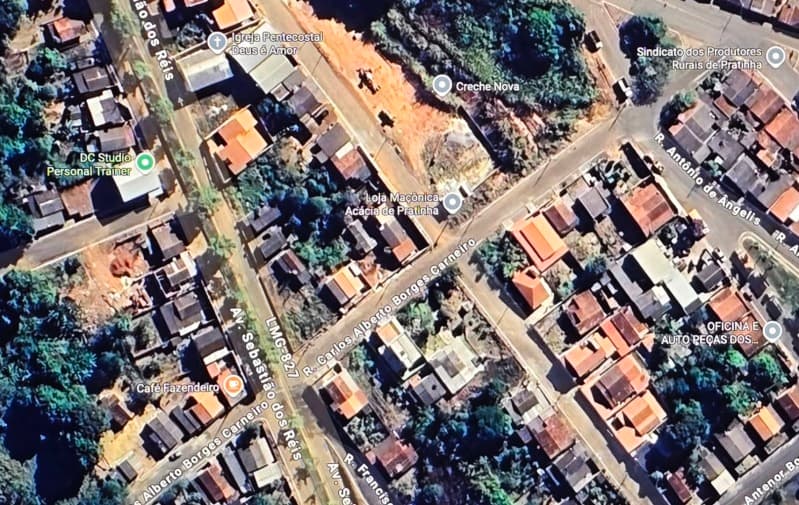 IMÓVEL SITUADO À RUA CARLOS ANTÔNIO BORGES CARNEIRO (ANTIGA RUA E), DESIGNADO PELO LOTE 11 - leilão extrajudicial - Pratinha MG - lance mínimo R$ 25.000