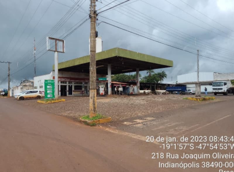 UM IMÓVEL COMERCIAL SITUADO À RUA MANOEL DE SOUSA BORGES, Nº 667, CENTRO, INDIANÓPOLIS/MG, - leilão extrajudicial - Indianópolis MG - lance mínimo R$ 415.000