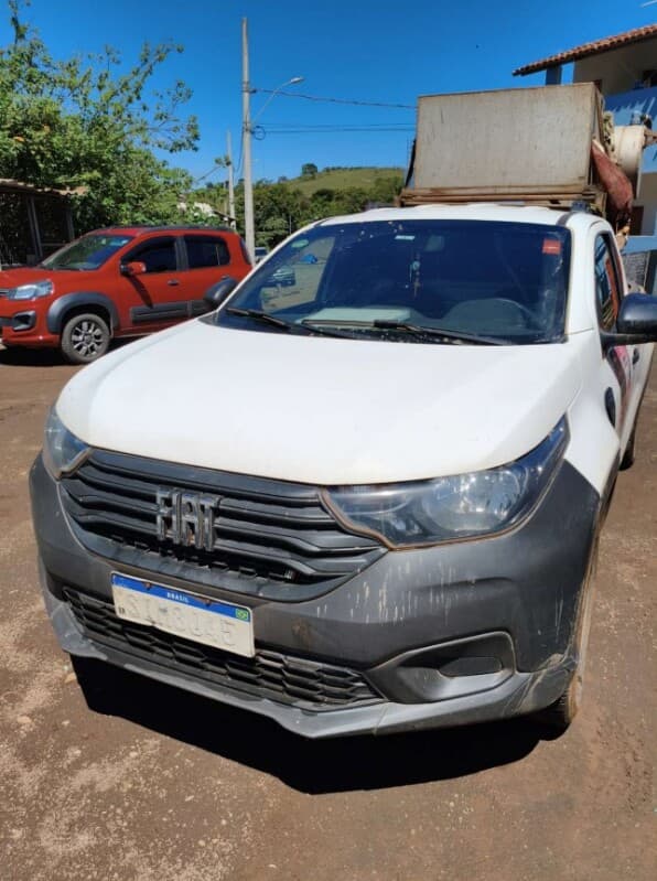 UM VEÍCULO MARCA FIAT, MODELO STRADA ENDURANCE CS, PLACA SIM-8J45, RENAVAM 01355873743, CH - leilão judicial - Não informado BR - lance mínimo R$ 38.000