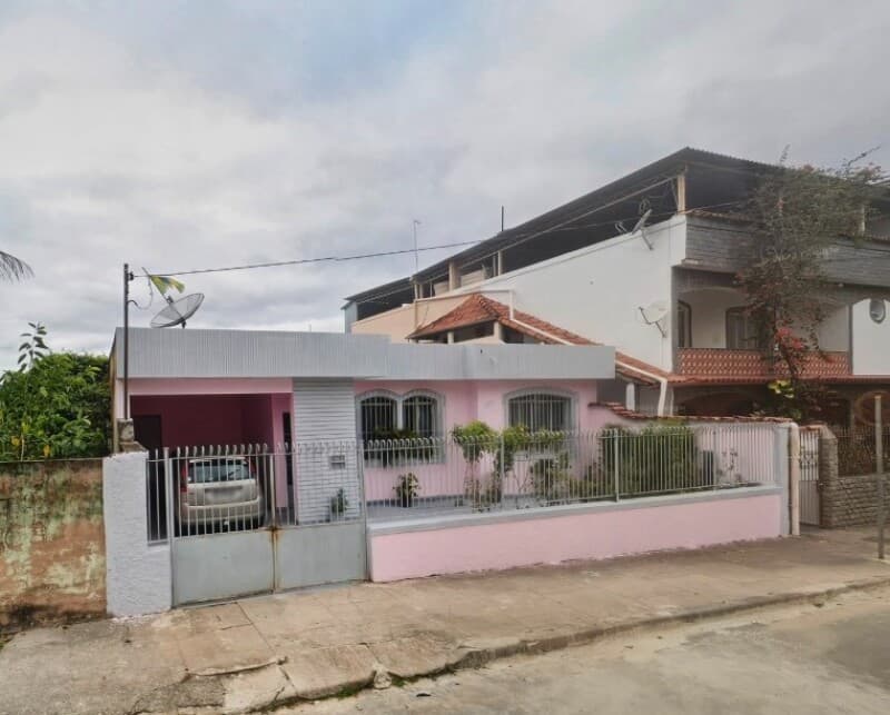 UM TERRENO E SUAS EDIFICAÇÕES, SITUADO À RUA COMANDANTE GERALDO BERG (ANTIGA RUA 17), Nº 1 - leilão judicial - Juiz de Fora MG - lance mínimo R$ 334.286