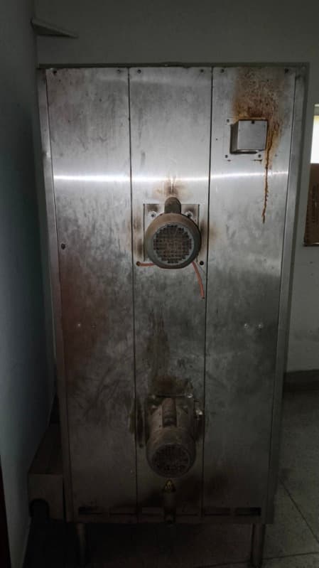 FORNO COMBINADO MODELO CG40, MARCA PRATICA - leilão extrajudicial - Não informado BR - lance mínimo R$ 2.000