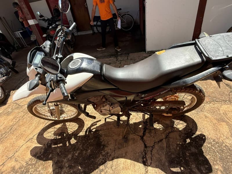 HONDA NXR 160 BROS 2018 de cor Branca, final de chassi R109920placa/ QKK5671 - leilão extrajudicial - Cariri do Tocantins / TO TO - lance mínimo R$ 4.000