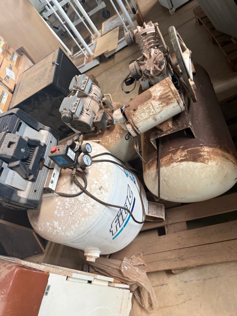 Compressores Odontologicos - leilão extrajudicial - Não informado BR - lance mínimo R$ 1.500