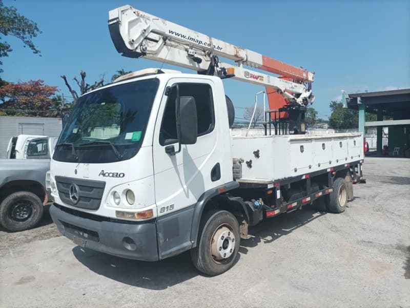 MERCEDES-BENZ/ACCELO 815 CE (CESTO AEREO E SEM CABINE ESTENDIDA) - Não informado BR - lance mínimo R$ 215.000