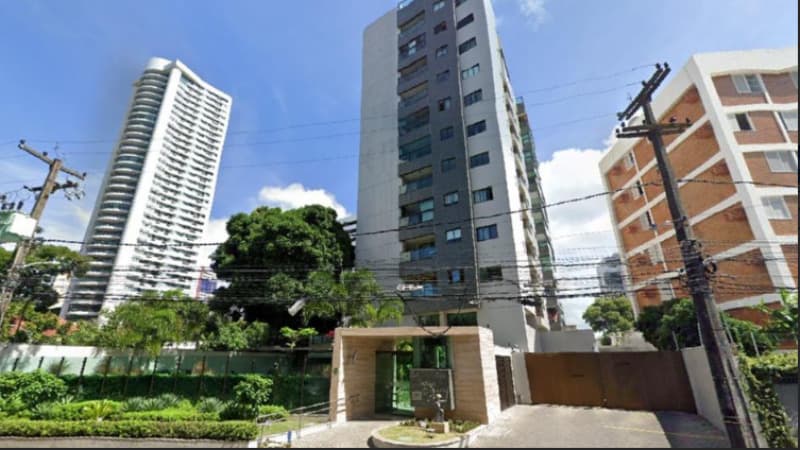 Apartamento 501, Edifício Antonio Dourado Netto, Avenida Rosa e Silva, 801, Gracas, Recife/PE - leilão judicial - Recife PE - lance mínimo R$ 197.700