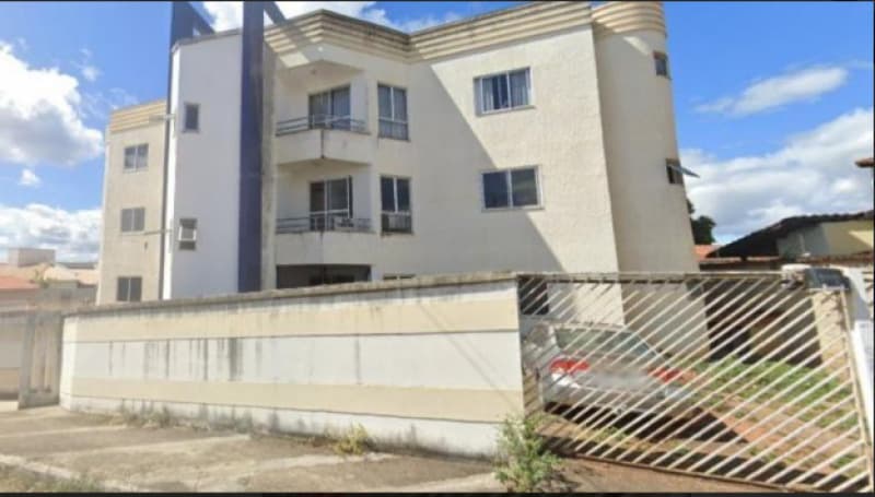 Apartamento n° 301, situado na Rua Joaquim Barreiros esquina com Drº. Rosa, n° 155, Bairro Jardim Iracema. Teófilo Otoni/ MG. - leilão judicial - Teófilo Otoni MG - lance mínimo R$ 150.000