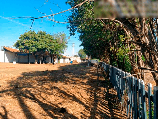 Terrenos - Munhoz de Mello - PR - Terreno Urbano,Comercial,Residencial - Munhoz de Mello/PR. Centro. A) Rua Rocha Pombo, 332 (Lote 1/A). Terreno com área superficial de 281 ,00m². Matrícula 12.459 do RI da Comarca de Santa Fé/PR. B) Rua Rocha Pombo, 346 (Lote 1/B). Terreno com área superficial de 260 ,00m². Matrícula 12.460 do RI da Comarca de Santa Fé/PR. - leilão extrajudicial - Não informado BR - lance mínimo R$ 114.800