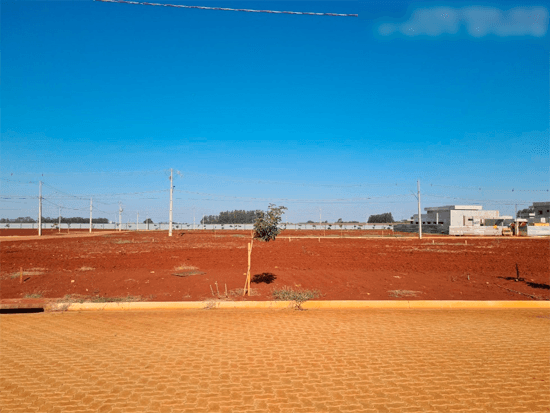 Terreno - Cândido Mota - SP - Residencial,Rural,Comercial - Cândido Mota/SP. Bairro Terras de Vitória (in loco). Rua 4 – Trecho 1, sn (Lote 17 da Quadra A). Loteamento Residencial e Comercial Terras de Vitória. Terreno com área superficial de 300,55m². Matrícula 19.895 (CNM 120030.2.0019895-28) do RI local - leilão extrajudicial - Não informado BR - lance mínimo R$ 164.028