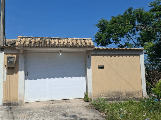 Casa - Itaboraí - RJ - Residencial,Comercial - Rua 15, 01, Casa 01 - Residencial Karina, Joaquim De Oliveira, Itaboraí, RJ, 24813632. Casa, Em condomínio, Ocupado. Área(s): 180 m² de área terreno, 69,08 m² de área construída, 69,08 m² de área privativa. Matrícula(s): 52.969. Cartório: 1º CRI DE ITABORAÍ. Inscrição da Prefeitura: 043473.001. A ARREMATAÇÃO NÃO CONTEMPLA BENS MÓVEIS, VEÍCULOS E QUAISQUER OBJETOS QUE EVENTUALMENTE APAREÇAM NAS IMAGENS. - leilão extrajudicial - Não informado BR - lance mínimo R$ 123.000