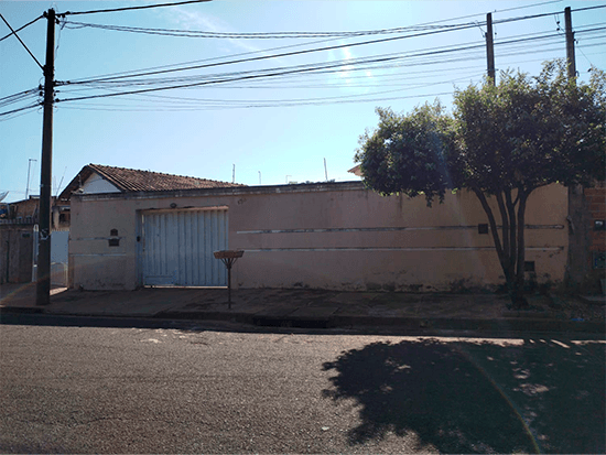 Casa - Matão - SP - Residencial,Comercial - Avenida Wilson Faria, 134, Jardim Alvorada, Matão, SP, 15997050. Casa, Padrão, Ocupado, 2 vaga(s) de garagem. Área(s): 273,87 m² de área terreno, 144,8 m² de área construída. Matrícula(s): 11.330. Cartório: CRI DE MATÃO. Inscrição da Prefeitura: 251.14.36. 0080.01.001.2. A ARREMATAÇÃO NÃO CONTEMPLA BENS MÓVEIS, VEÍCULOS E QUAISQUER OBJETOS QUE EVENTUALMENTE APAREÇAM NAS IMAGENS. - leilão extrajudicial - Não informado BR - lance mínimo R$ 130.934