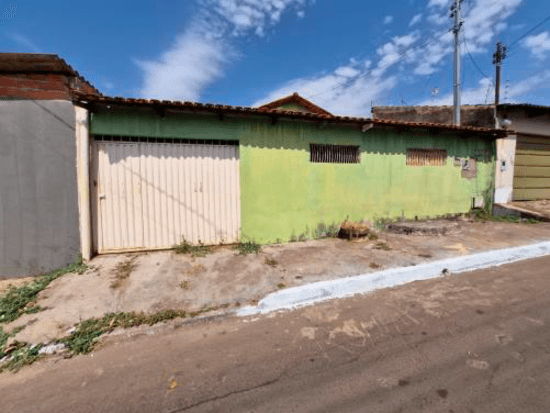 Casa - Goiânia - GO - Residencial,Rural - Goiânia/GO Loteamento Setor Estrela Dalva. Rua Nazaré, sn (Lote 09 da Quadra 1/2). Casa. Áreas: construída 108,41m² e terreno com 250,00m². Matrícula 138.913 do 2º RI local. - leilão extrajudicial - Não informado BR - lance mínimo R$ 192.000