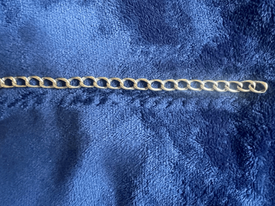 Pulseira Em Ouro 10K - Conjunto de Bens Diversos - Rua Gabiroba BOTUVERÁ SC - lance mínimo R$ 6.800